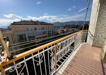 Foto 27 - Quadrilocale Piazza Nenni, Albenga - foto 27