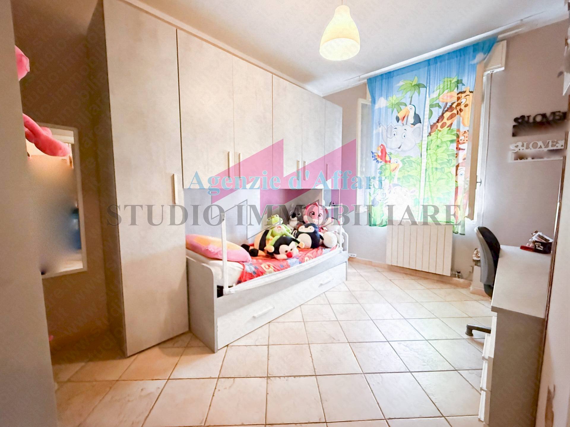 Foto 3 - Terraced Villa Via Giovanni Amendola
 
8, Castelmassa - photo 3