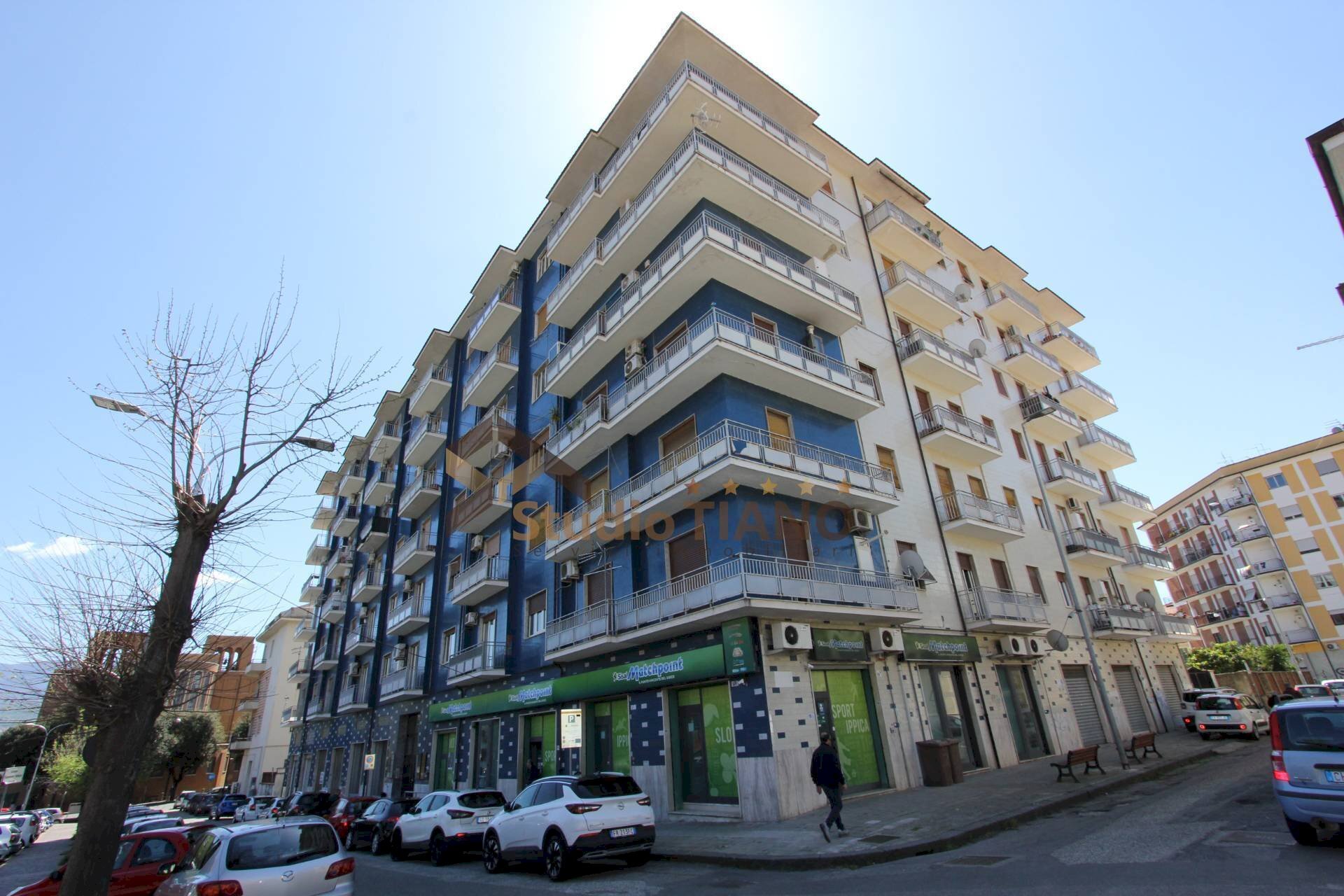 Foto 1 - Trilocale VIA FRANCESCO D'ACRI
 
3, Cosenza - foto 1