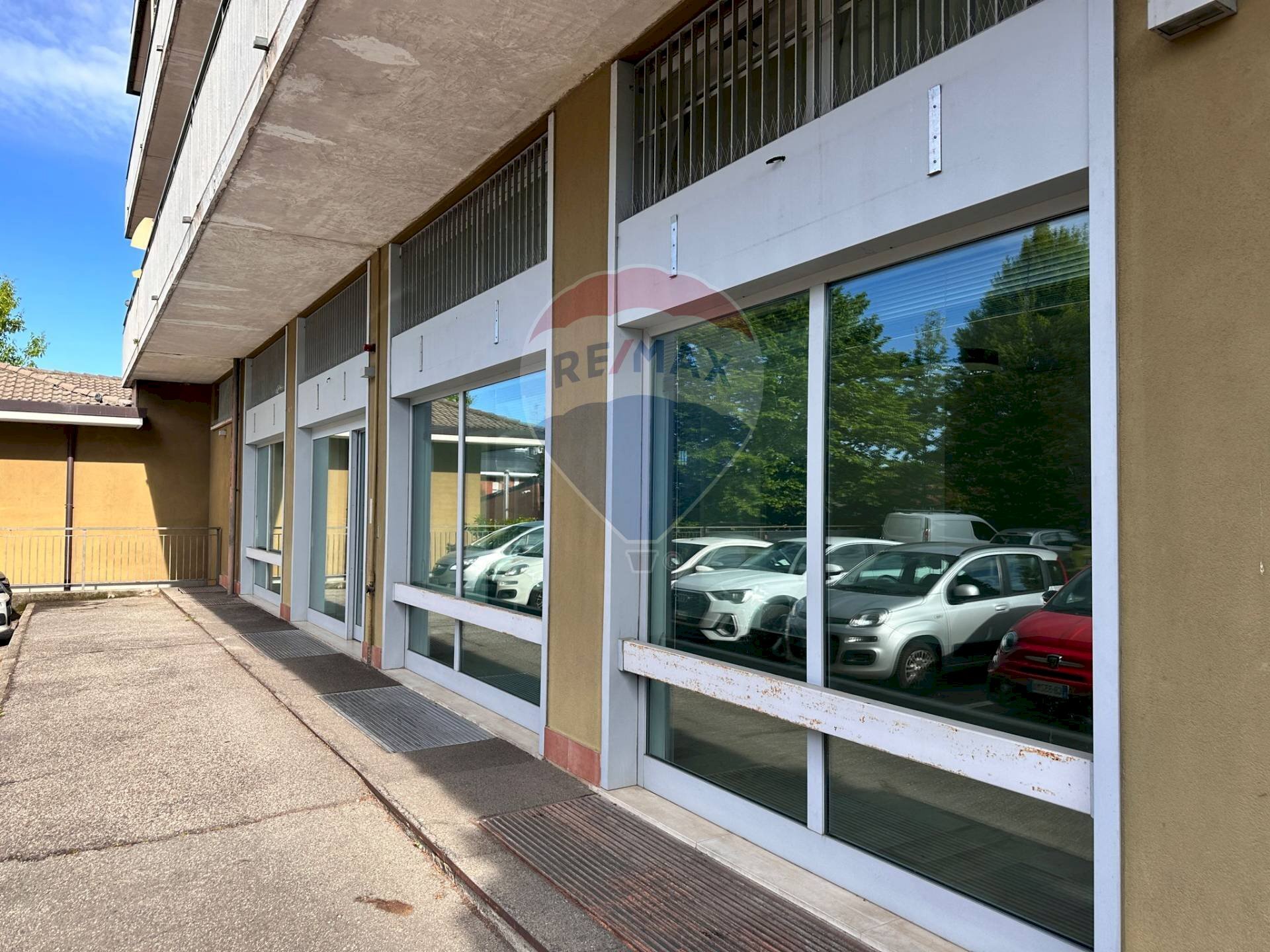 Terrazza - Commercial Premises Solbiate Arno - photo 3