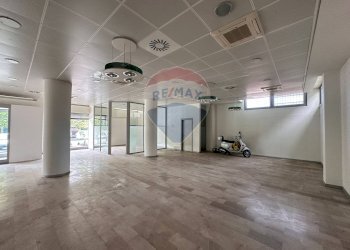 Stanza vuota - Commercial Premises Solbiate Arno - photo 16
