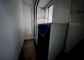 Hall / corridoio - Commercial Premises Solbiate Arno - photo 29