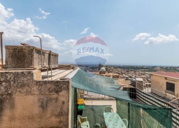 Edificio all\'aperto - Stabile - Palazzo Via Testa
 
45, Caltagirone - foto 3