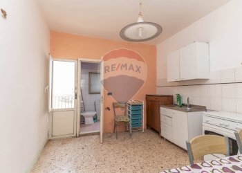 Cucina - Stabile - Palazzo Via Testa
 
45, Caltagirone - foto 7