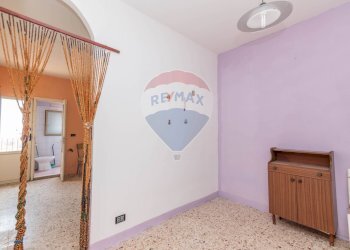 Stanza vuota - Stabile - Palazzo Via Testa
 
45, Caltagirone - foto 8