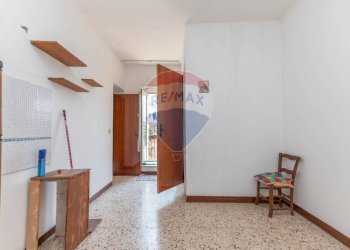 Stanza vuota - Stabile - Palazzo Via Testa
 
45, Caltagirone - foto 9