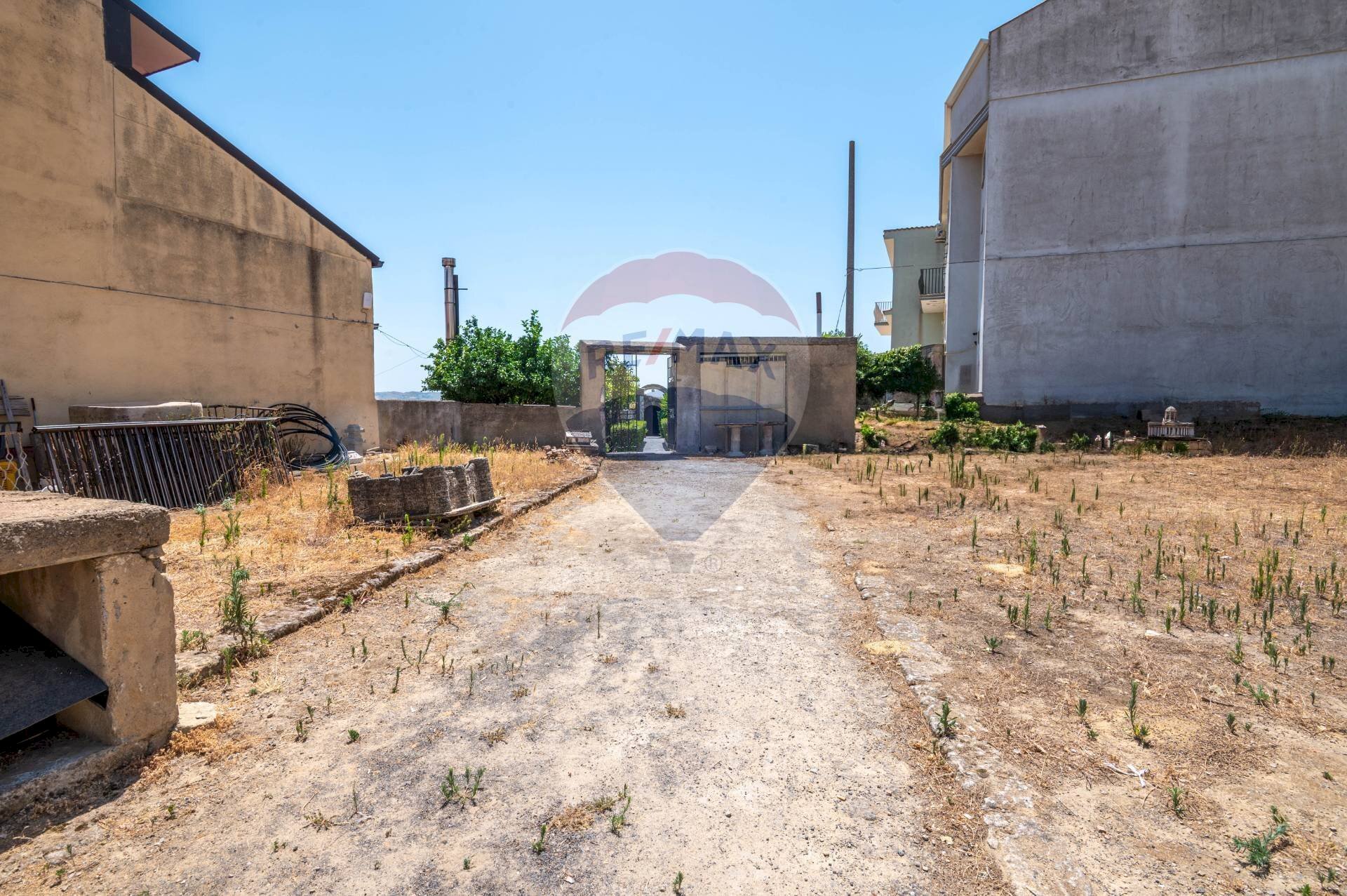 Casa all\'aperto - Villa Via del Castello
 
snc, Mirabella Imbaccari - foto 2