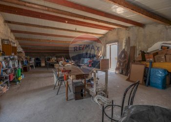 Sala da pranzo - Villa Via del Castello
 
snc, Mirabella Imbaccari - foto 20