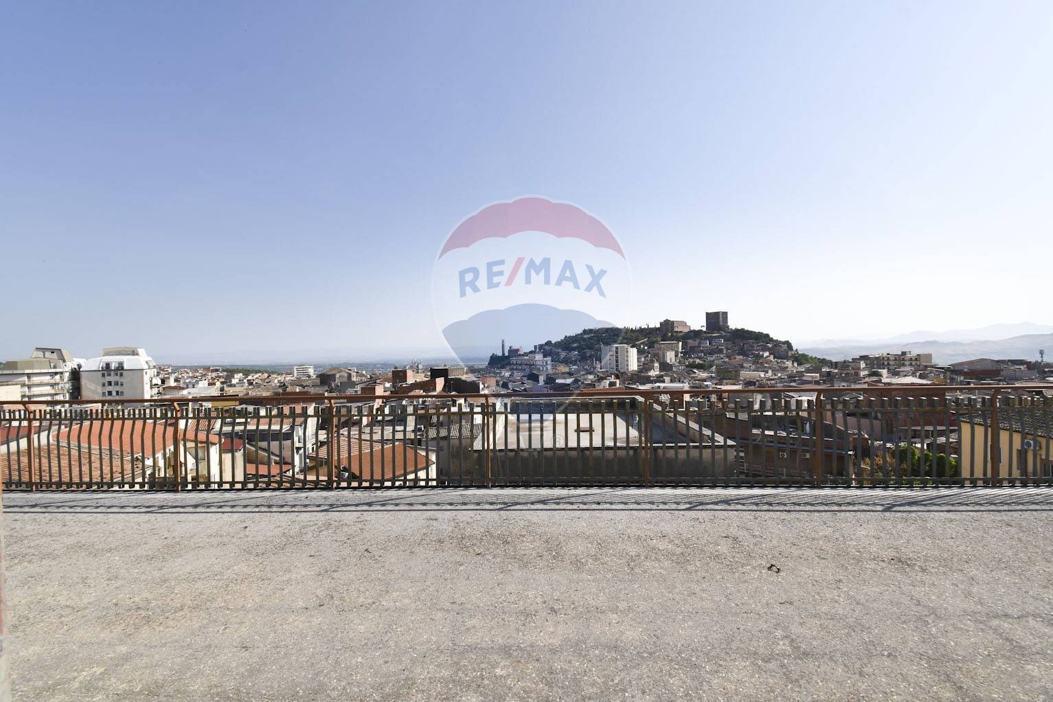 Edificio all\'aperto - Attico Via Emanuele Bellia
 
226, Paterno - foto 2