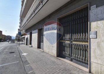 Edificio all\'aperto - Attico Via Emanuele Bellia
 
226, Paterno - foto 16