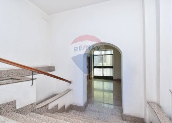 Scale - Attico Via Emanuele Bellia
 
226, Paterno - foto 34