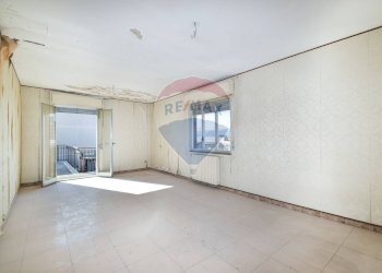 Stanza vuota - Attico Via Emanuele Bellia
 
226, Paterno - foto 9