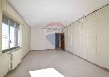 Stanza vuota - Attico Via Emanuele Bellia
 
226, Paterno - foto 23