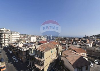 Edificio all\'aperto - Attico Via Emanuele Bellia
 
226, Paterno - foto 1