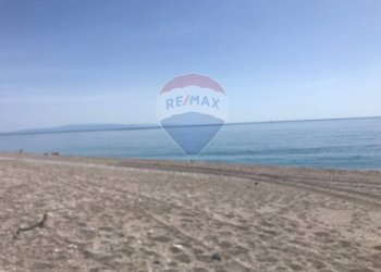 Vista dell\'acqua - Quadrilocale Via Spiaggia
 
285, Mascali - foto 26