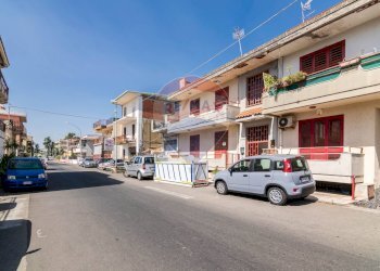 Edificio all\'aperto - Quadrilocale Via Spiaggia
 
285, Mascali - foto 31