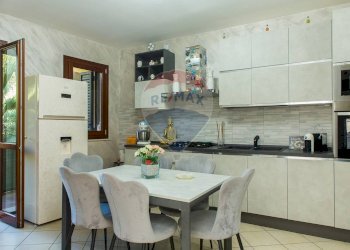 Cucina - Trilocale Via Napoli
 
50B, Motta Sant'Anastasia - foto 3