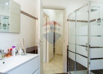 Bagno - Trilocale Via Napoli
 
50B, Motta Sant'Anastasia - foto 14