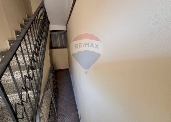 Scale - Bilocale VIA MAZZINI
 
90, Santa Maria di Licodia - foto 4