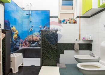 Bagno - Quadrilocale Via Medina
 
4, Catania - foto 14