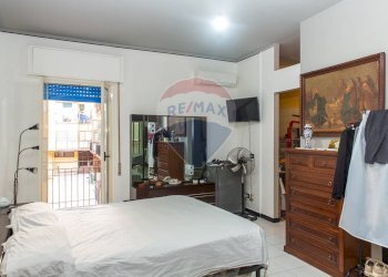 Camera / camera da letto - Quadrilocale Via Medina
 
4, Catania - foto 18