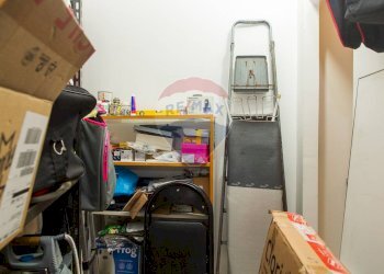 Dispensa di stoccaggio - Quadrilocale Via Medina
 
4, Catania - foto 20