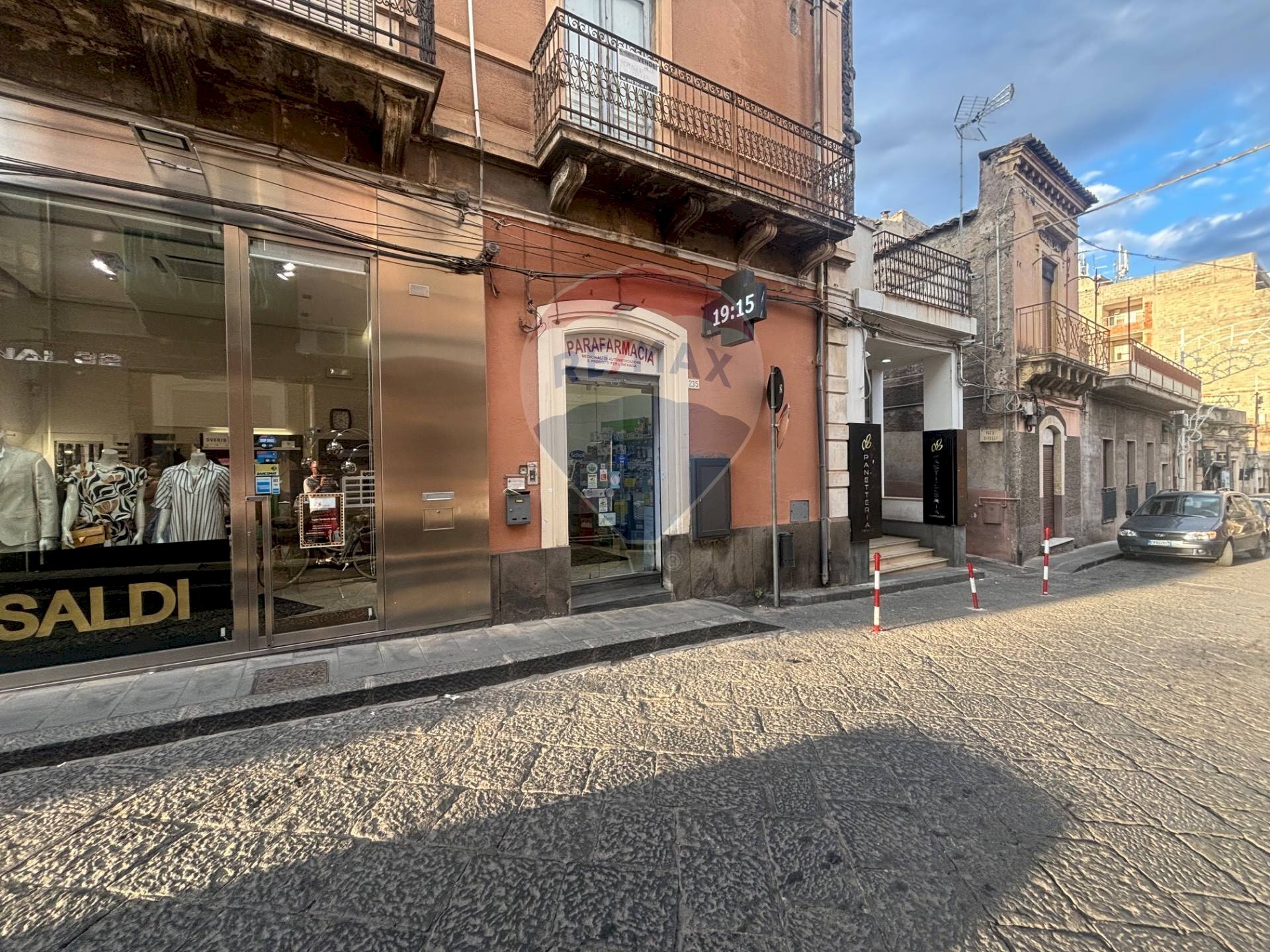 Edificio all\'aperto - Commercial Premises vittorio emanuele
235, Santa Maria di Licodia - photo 2