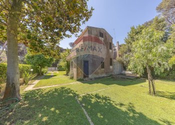 Casa all\'aperto - Casa semi indipendente Via Maiori
 
58, Fiumicino - foto 58