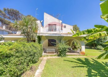 Casa all\'aperto - Casa semi indipendente Via Maiori
 
58, Fiumicino - foto 99