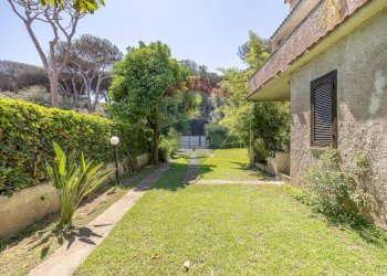Giardino - Casa semi indipendente Via Maiori
 
58, Fiumicino - foto 104