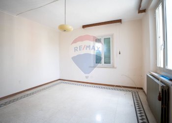 Camera - Casa indipendente Via Risorgimento
 
52, Santa Maria Nuova - foto 3