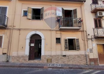 Edificio all\'aperto - Casa semi indipendente via vittorio emanuele
 
41, Roggiano Gravina - foto 3