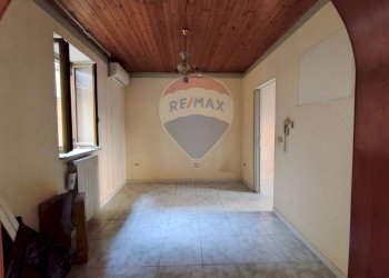 Stanza vuota - Casa semi indipendente via vittorio emanuele
 
41, Roggiano Gravina - foto 11