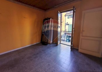 Stanza vuota - Casa semi indipendente via vittorio emanuele
 
41, Roggiano Gravina - foto 33