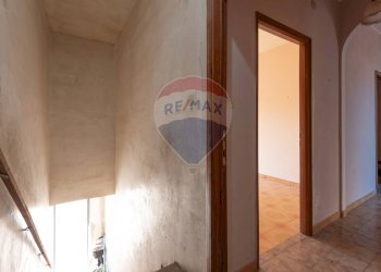 Hall / corridoio - Appartamento Via Avannotti
 
25, Catania - foto 2