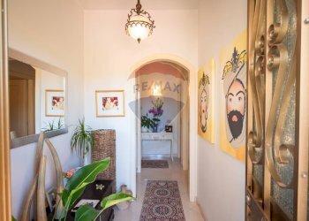Hall / corridoio - Casa indipendente via dei gladioli
 
28, Taormina - foto 64