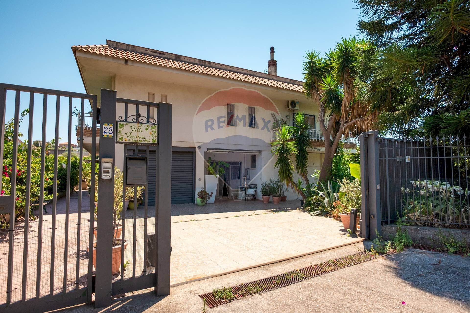 Casa all\'aperto - Casa indipendente via dei gladioli
 
28, Taormina - foto 1