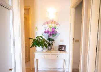 Hall / corridoio - Casa indipendente via dei gladioli
 
28, Taormina - foto 17