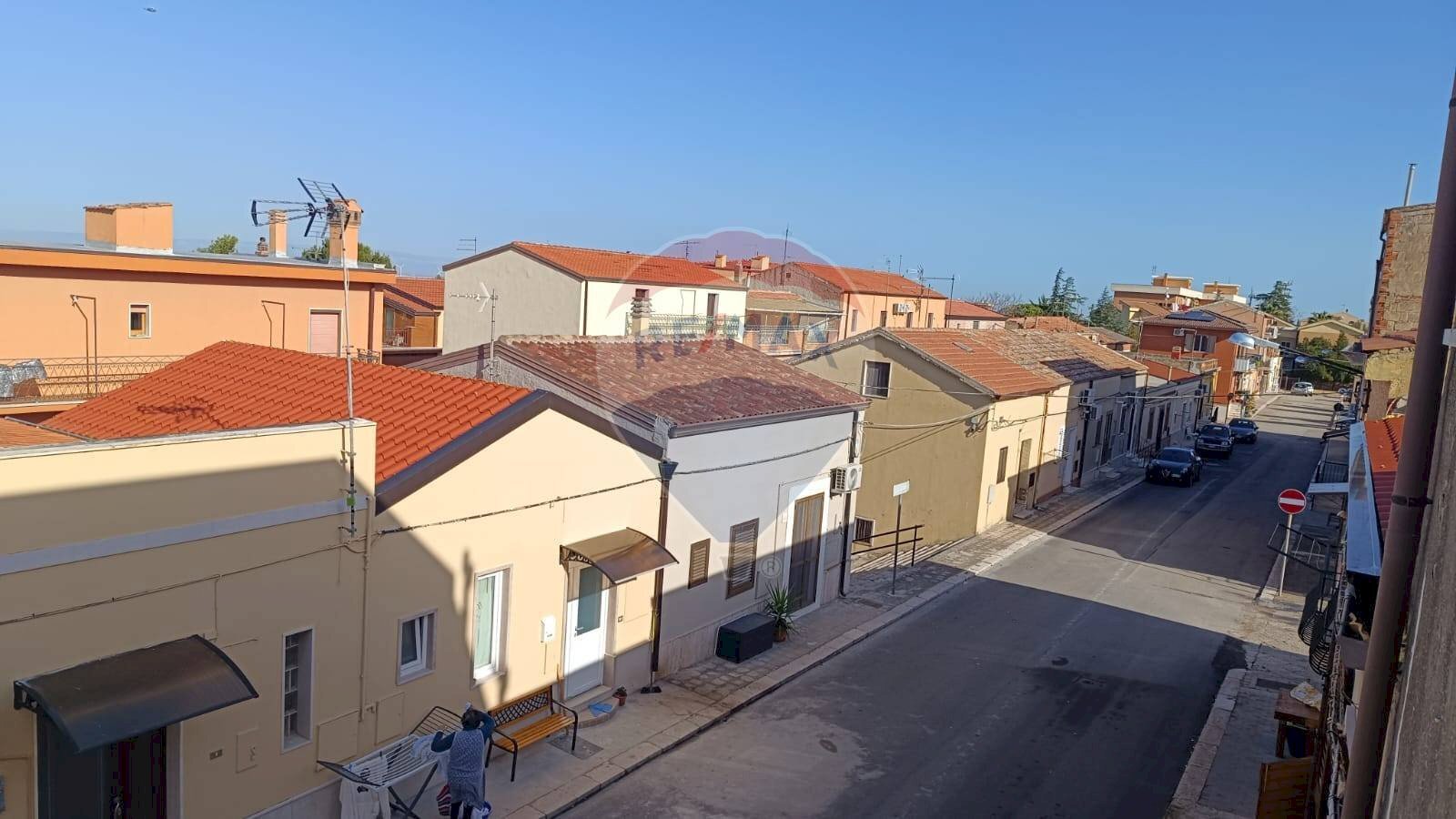 Edificio all\'aperto - Independent house Via Inverse
 
43/44/45, Castelluccio dei Sauri - photo 1