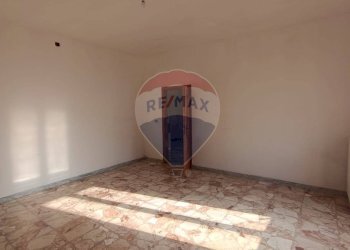 Stanza vuota - Casa indipendente Via Inverse
 
43/44/45, Castelluccio dei Sauri - foto 19