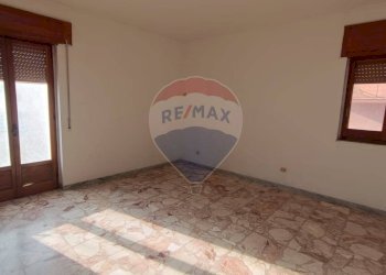 Stanza vuota - Casa indipendente Via Inverse
 
43/44/45, Castelluccio dei Sauri - foto 20