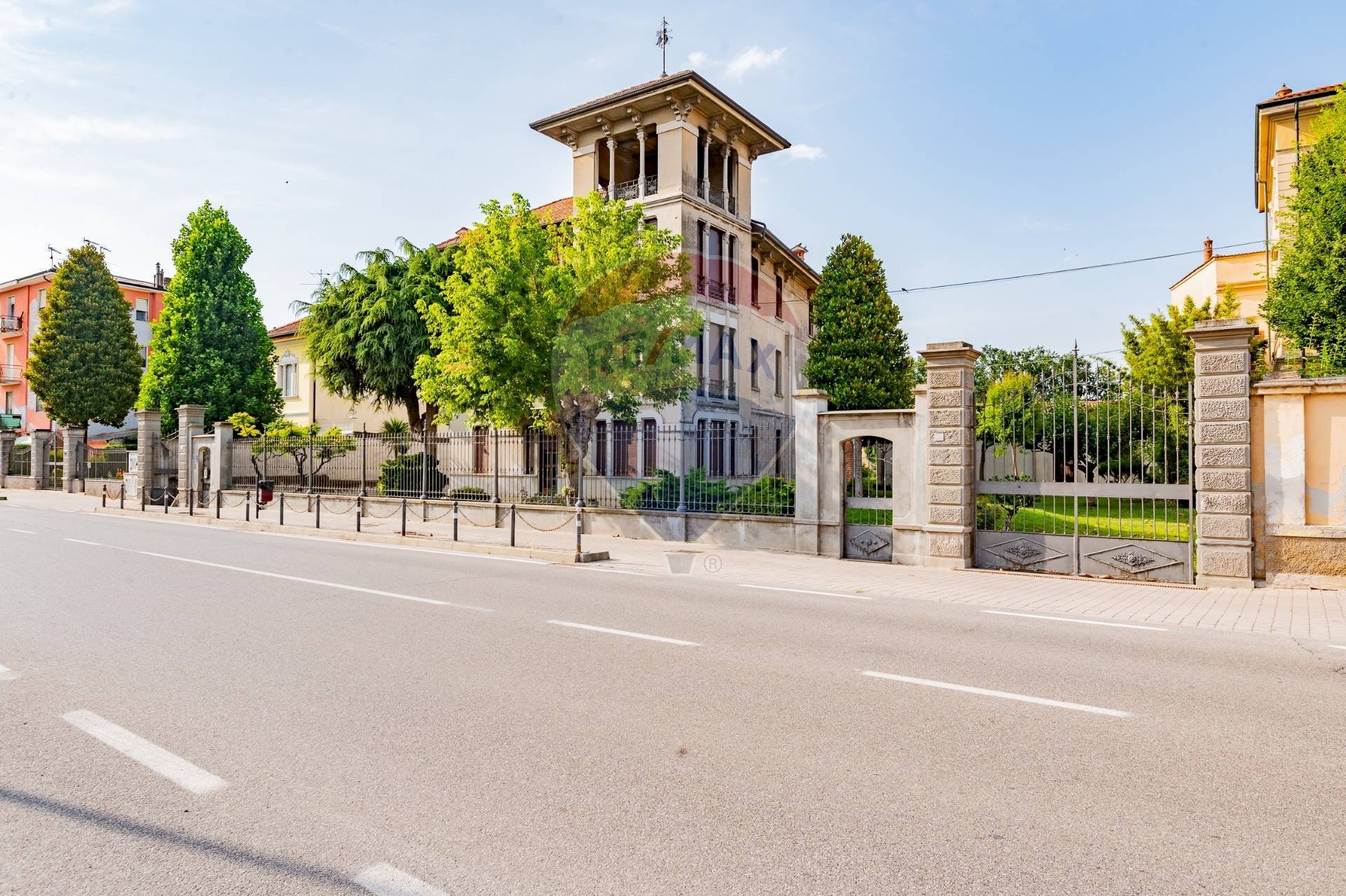 Edificio all\'aperto - Villa Piadena Drizzona - photo 2