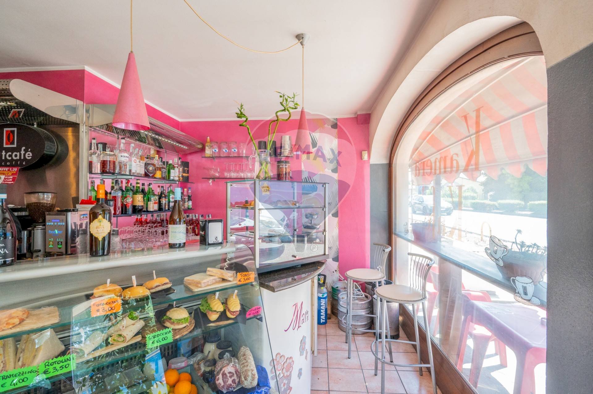 Cucina - Bar Tavola Calda - Fredda Viale Della Repubblica
 
90, Casalmaggiore - foto 1