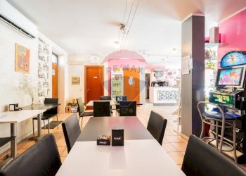 Sala da pranzo - Bar Tavola Calda - Fredda Viale Della Repubblica
90, Casalmaggiore - foto 13