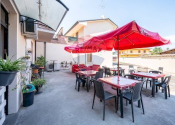 Terrazza - Bar Tavola Calda - Fredda Viale Della Repubblica
90, Casalmaggiore - foto 19