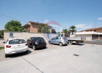 Parcheggio - Bar Tavola Calda - Fredda Viale Della Repubblica
90, Casalmaggiore - foto 35