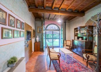 Sala da pranzo - Azienda agricola VIA PALAZZO
35, Viadana - foto 1