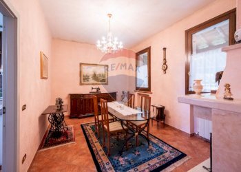 Sala da pranzo - Azienda agricola VIA PALAZZO
35, Viadana - foto 48