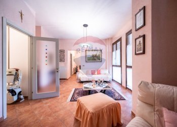 Soggiorno - Azienda agricola VIA PALAZZO
35, Viadana - foto 51