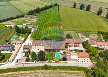 Casa all\'aperto - Azienda agricola VIA PALAZZO
35, Viadana - foto 73